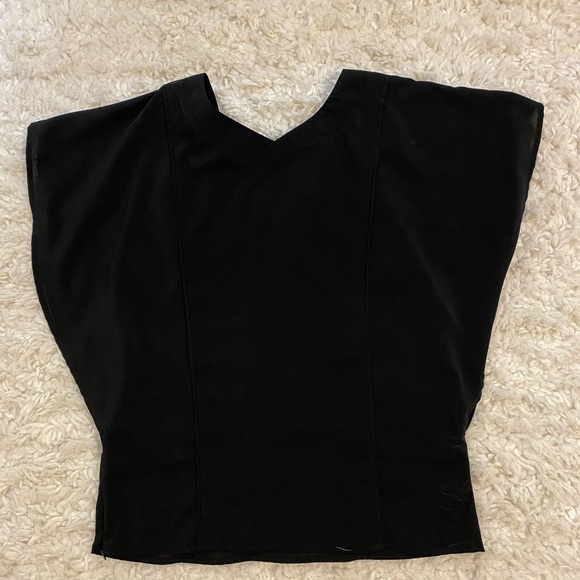 Isabella Rodriguez Batwing Blouse - Picture 3 of 3